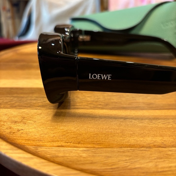 Loewe black Ibiza sunglasses - Picture 2 of 3
